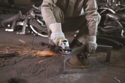 Stanley STGS7115-TR 710W 115mm Professional Angle Grinder - 4